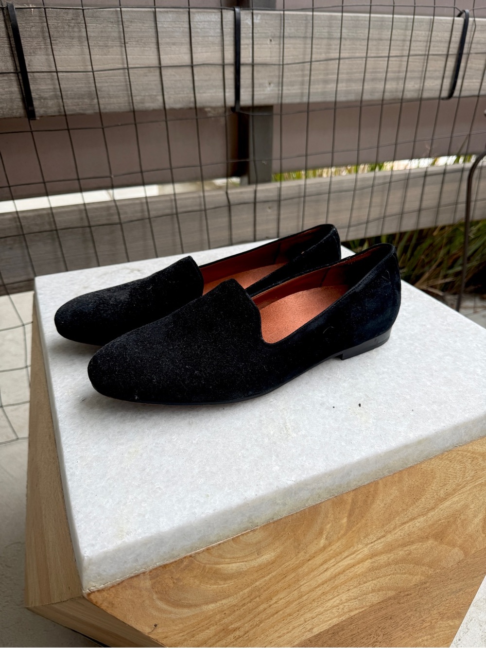 VIONIC Women’s Slip-On Flats